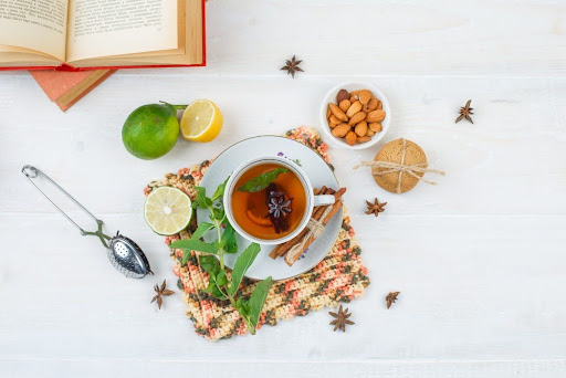 Herbal Lemon Tea Blend Supports Daily Summer Wellness